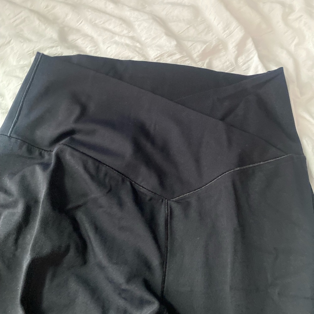 black leggings